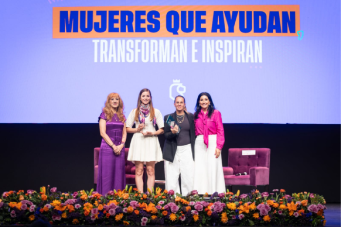 Mariana Rodríguez y Saskia Niño de Rivera d