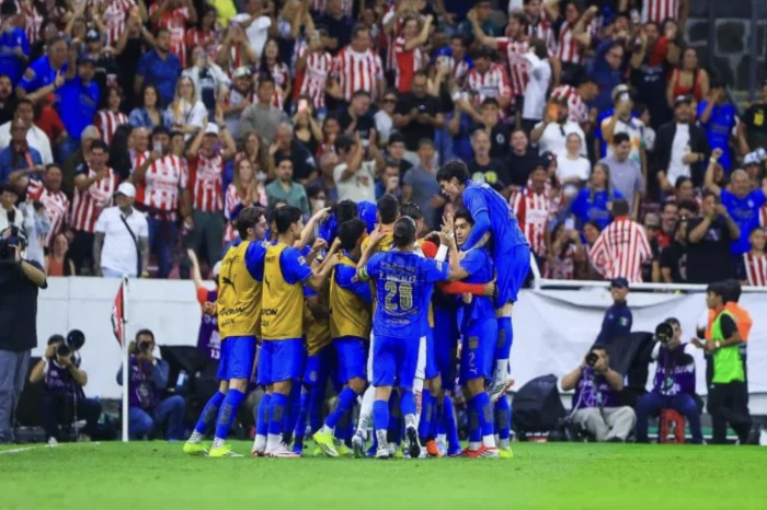Chivas remonta al Atlas y se queda con el Clásico Tapatío