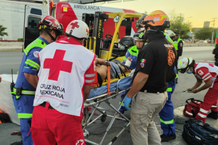 Trabajador es impactado por una caja fuerte d