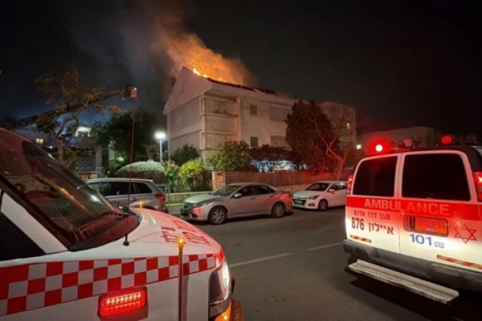 Impacta misil de racimo iraní edificio resid