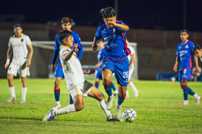 Cimarrones de Sonora vence 2-0 a Colima