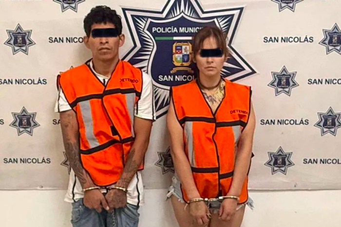 Capturan a pareja por presuntos robos a adult